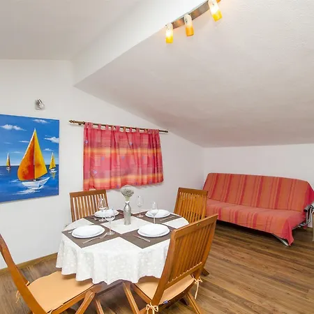 Amulic Apartment